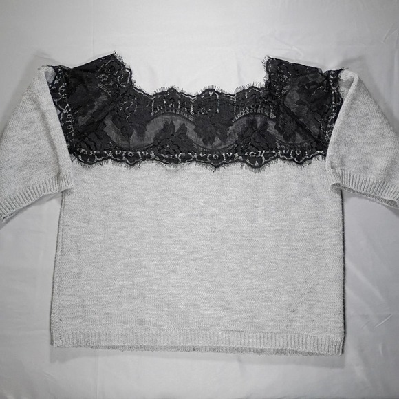H&M Sweaters - Grey Knit Short Sleeve Sweater with Black Eyelash Lace Yoke Scoop Neck Top